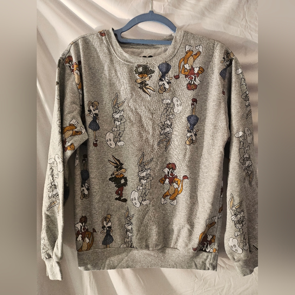 Warner Bros Wizard of OZ Bugs Bunny & Friends LS Sweatshirt Small3-5 Juniors